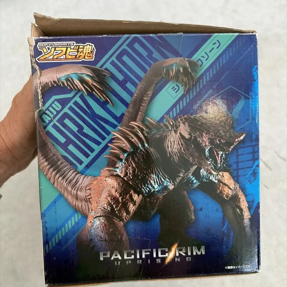2018 BANDAI TAMASHII NATIONS SHRIKETHORN Pacific Rim Uprising KAIJU Figure
